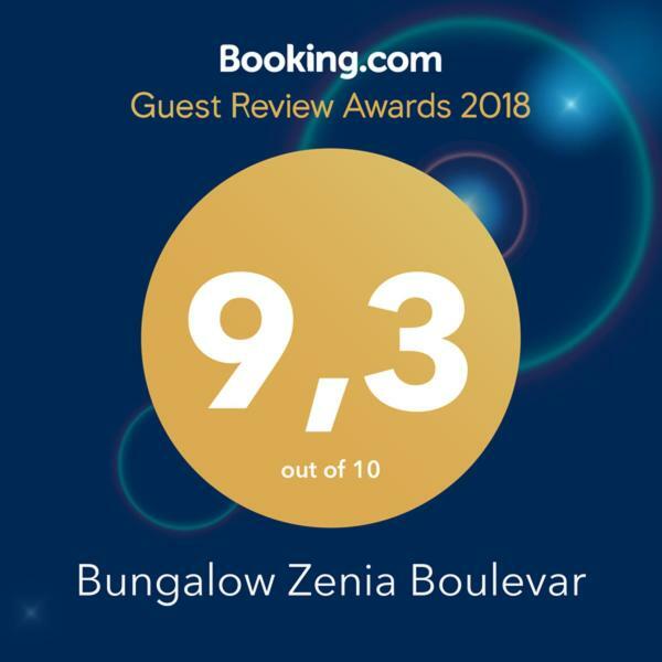 빌라마르틴 Bungalow Zenia Boulevar 빌라 외부 사진